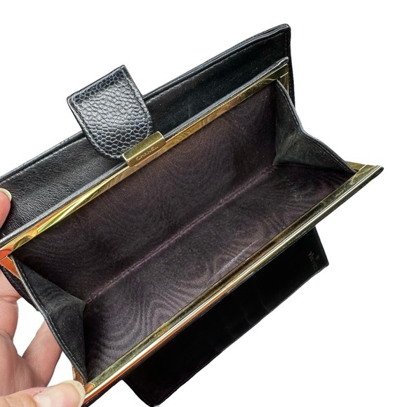 Authentic CHANEL Black Caviar Leather Timeless CC Long Large Wallet Kisslock - Picture 9 of 16